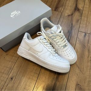 Nike Air Force 1 '07